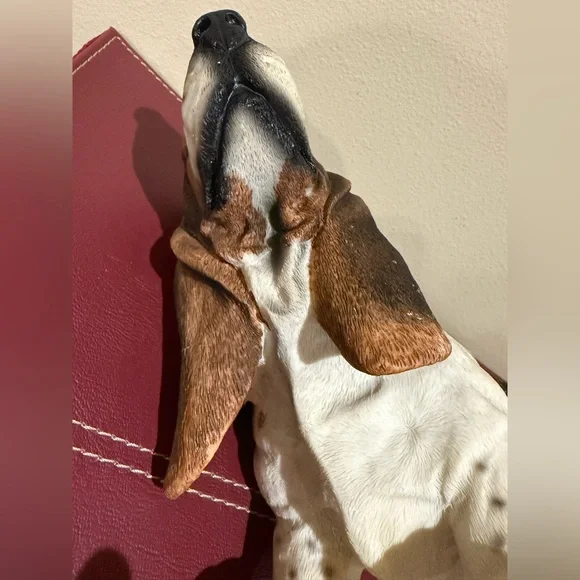 Basset Hound Figurine Standing Resin 7.5” tall - Picture 8 of 12